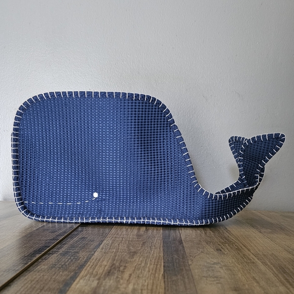 Handmade Whale Decor w 3 pks Anchor Tags - Picture 2 of 6